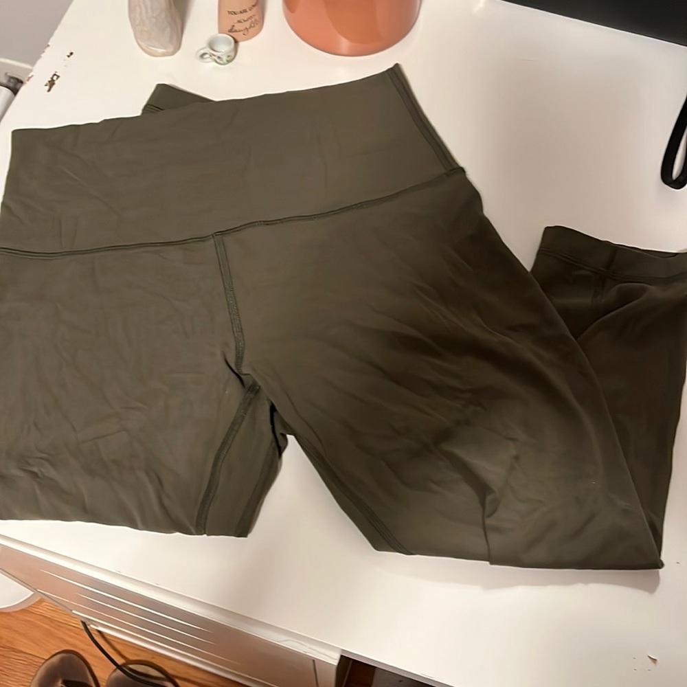 Lulu Lemon Align Leggings (8)